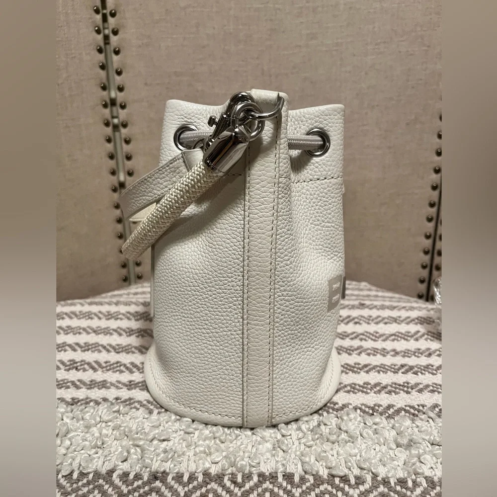 Marc Jacobs the bucket bag Small white silver - Picture 7 of 14